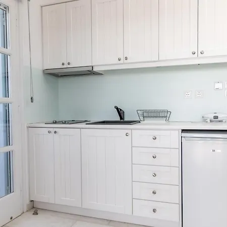 Glyfada With Sea View شقة